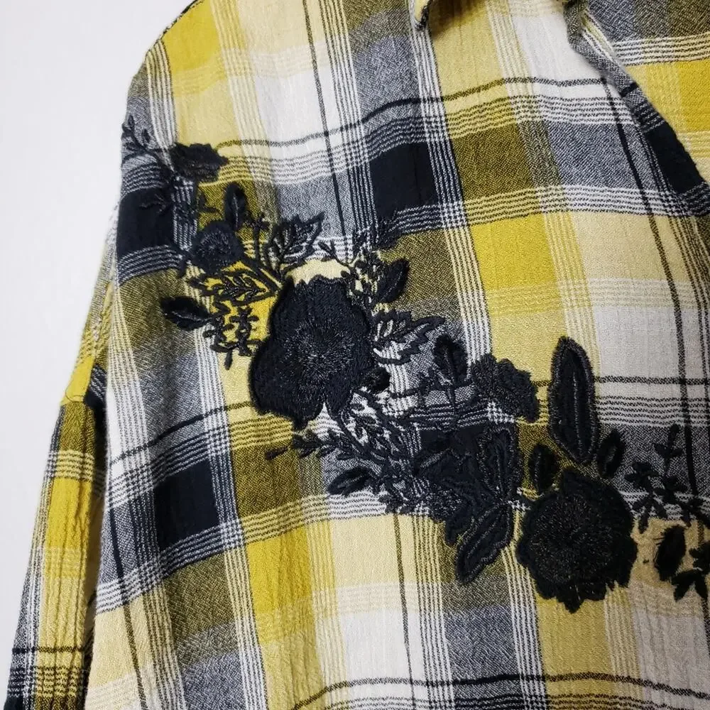 Maeve Anthropologie Plaid Flannel Tunic Floral Embroidered Oversized Shirt XS - Picture 5 of 12